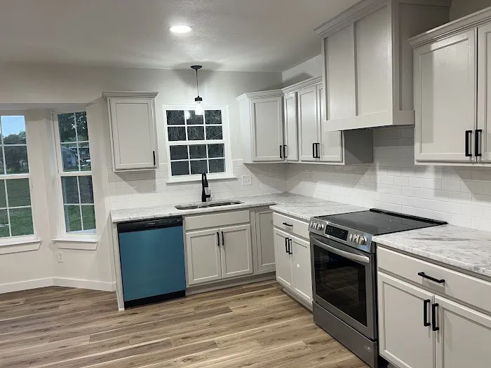 409 Group - A/C - Plumbing - Electrical - Construction Picture 8