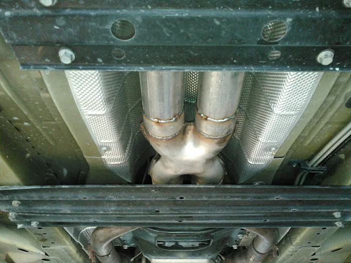 R/T Exhaust & Automotive Picture 3