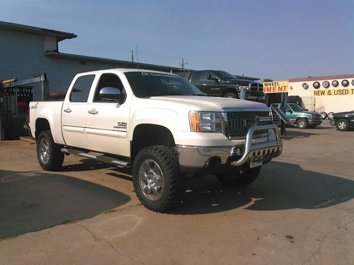 R/T Exhaust & Automotive Picture 10