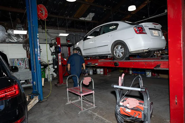 Scott's Import Service Picture 9