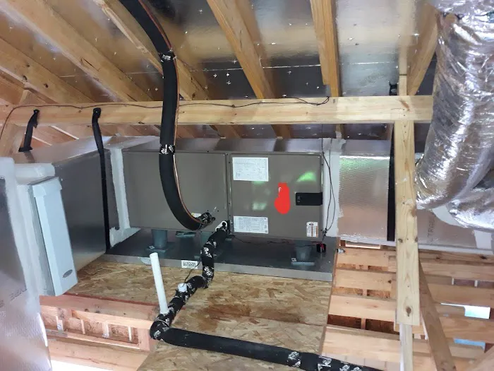 Molina's A/C & Heating Co. Picture 2