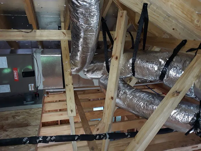 Molina's A/C & Heating Co. Picture 3