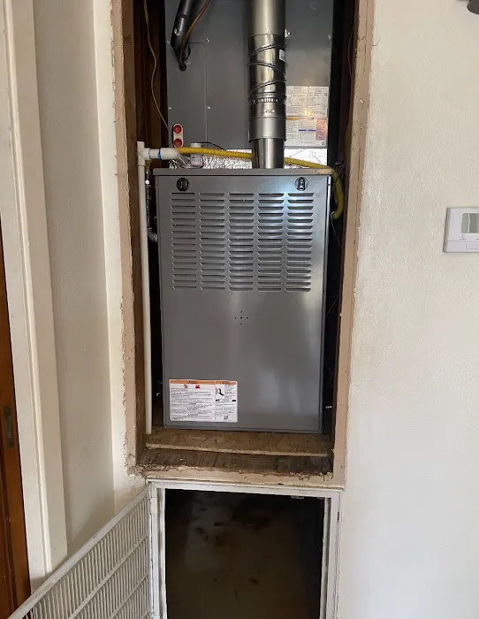 A/C Repair / Affordable Home Appliance & Air Conditioning Picture 7