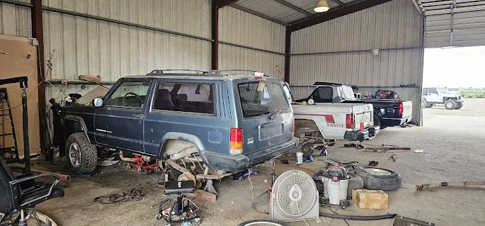 Phantom Auto Repair Picture 1