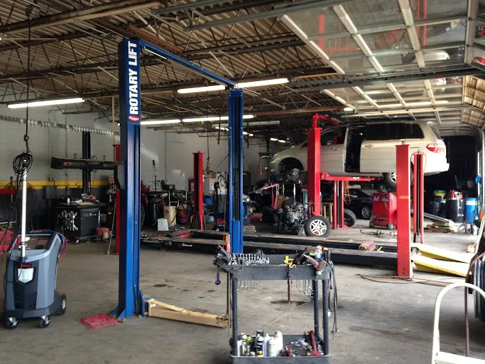 WC Auto Center Picture 3