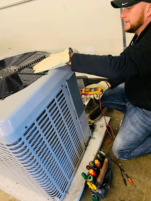 MKC Solutions Air Conditioning Picture 3