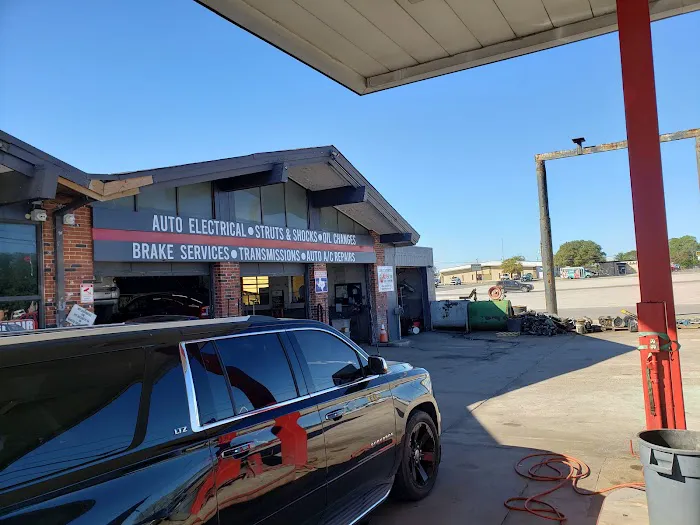 Zarbock's Automotive & Transmissions Picture 2