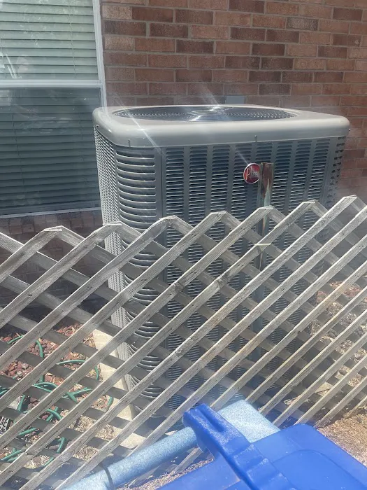 Town & Country Appliance & A/C Picture 5