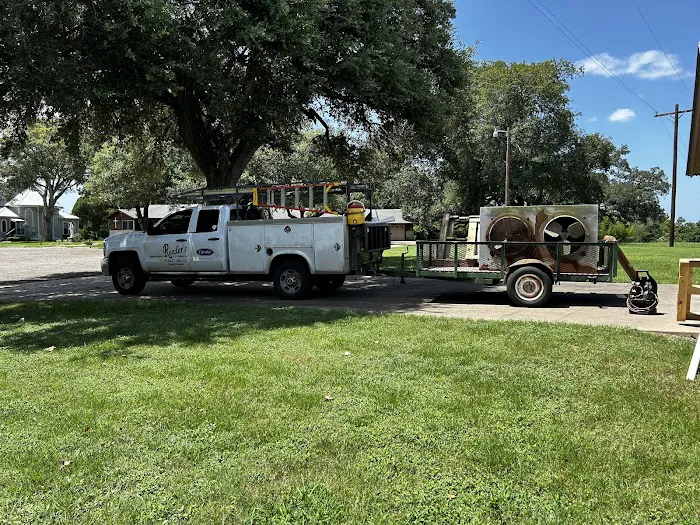 Slide Breeze Heating and Air Conditioning Picture 2