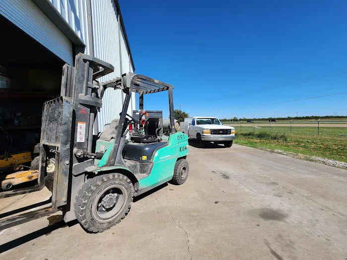 Lynn's Road Service Picture 5