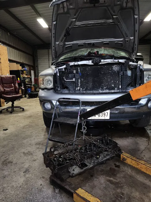 Lynn's Road Service Picture 8