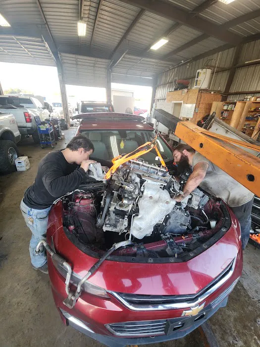 Lynn's Road Service Picture 6