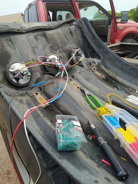 Lynn's Road Service Picture 10