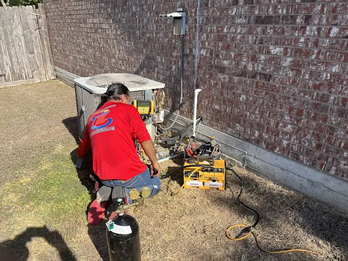 Temperature Experts - Austin AC Services Picture 1