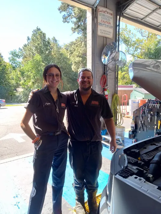 Grease Monkey Picture 5