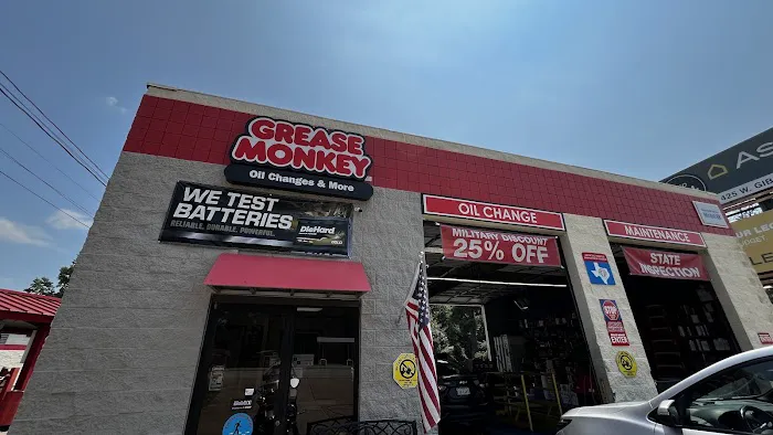Grease Monkey Picture 1