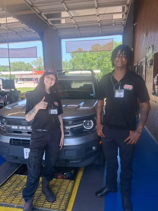 Grease Monkey Picture 2