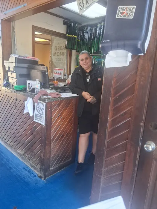 Grease Monkey Picture 10