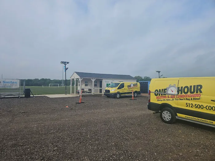 One Hour Heating & Air Conditioning of Kyle Picture 10