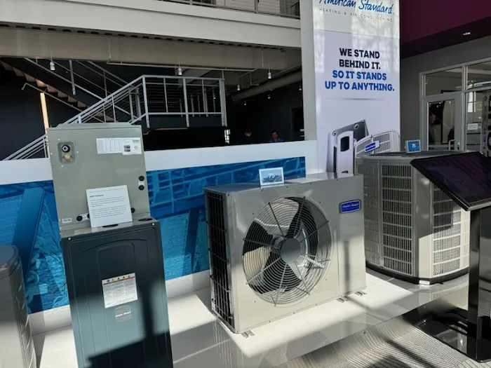 TAV-AIR SERVICE LLC Picture 9