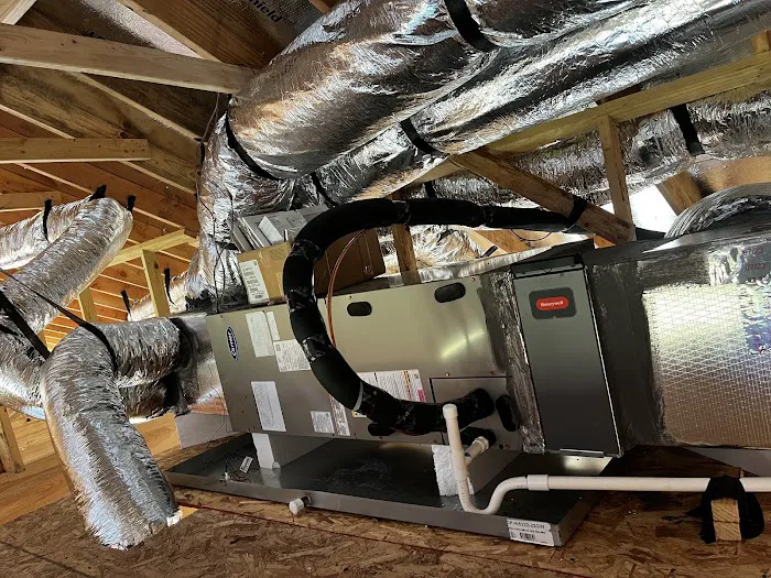 Q Service Heating & Air Conditioning Picture 4