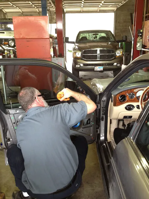 Motor Masters LLC Auto Repair & Towing Service Picture 7