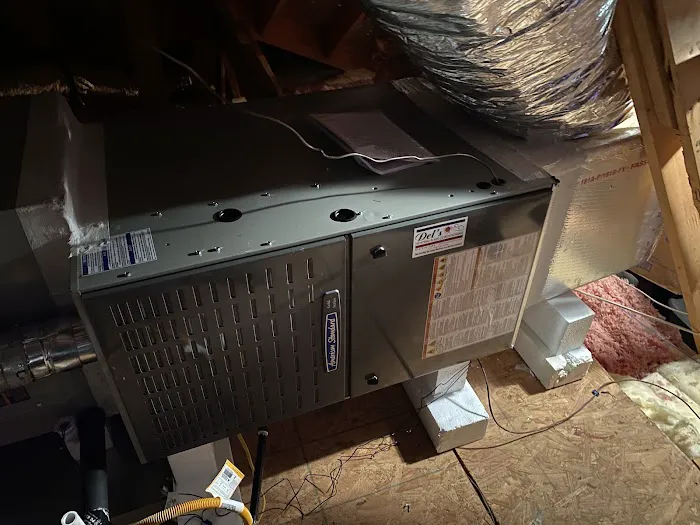 Del's Heating & Air Conditioning Picture 7