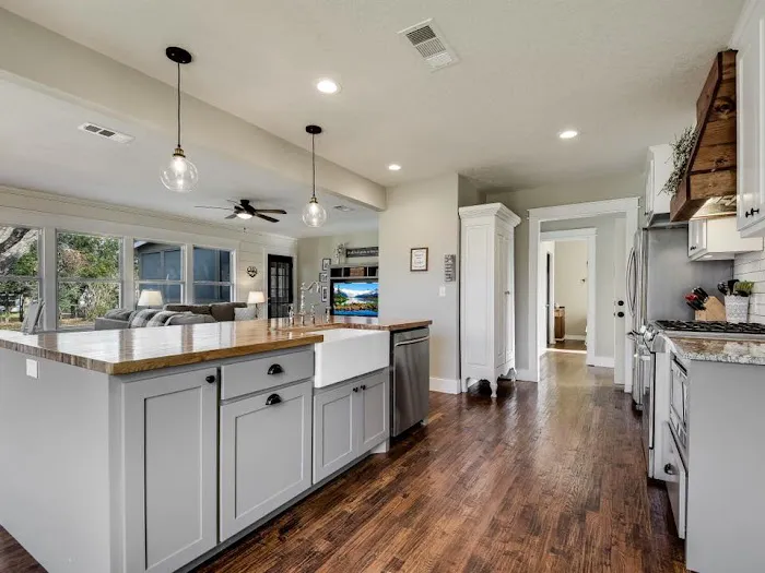 APEX Electrical, A/C & Heating LLC Picture 5