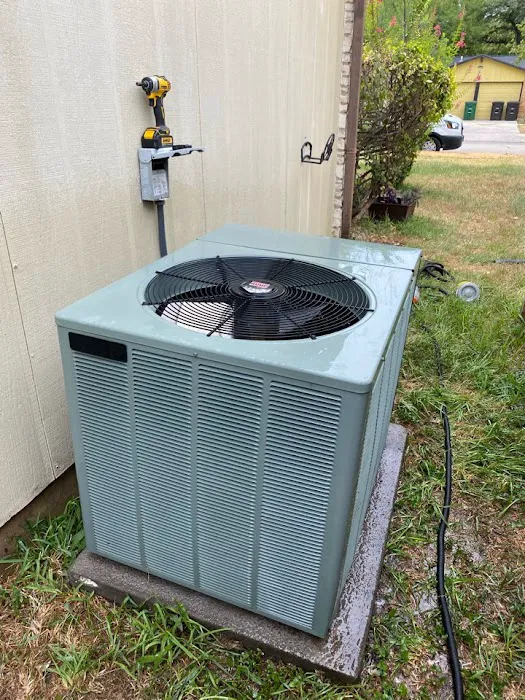 Jon Wayne Service Company Picture 3