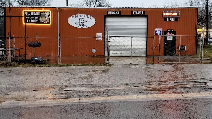 JR Muffler & Mechanic Shop Picture 2