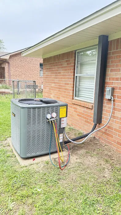 Rose City Air Picture 10