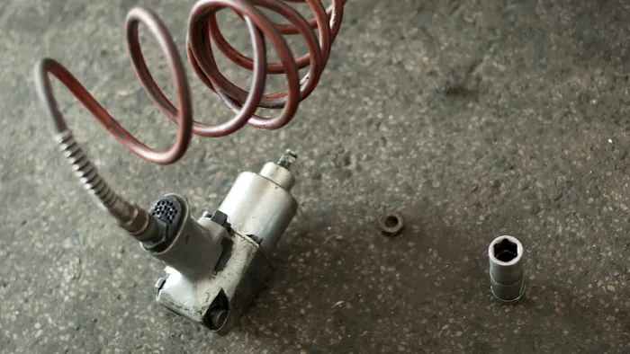 J & B Auto and Truck Picture 2