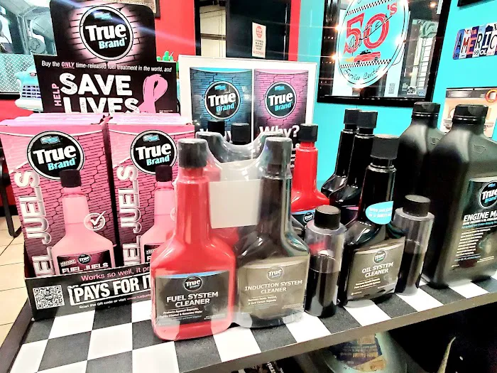 Fifties Oil Change and Service Center Picture 10