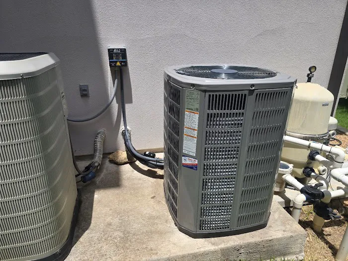 Chuck's Air Conditioning Picture 2