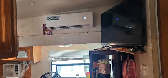 Rv services and repair pereles Picture 6