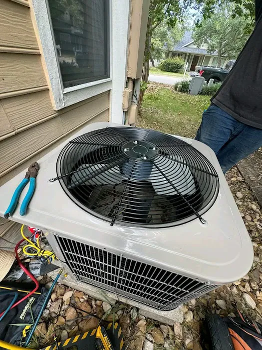 Air Conditioning & Heating Austin Pros Picture 5