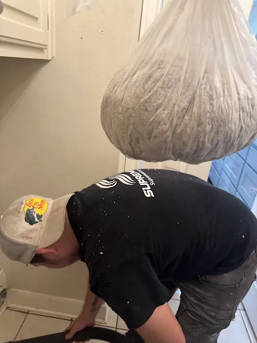 Supreme Air Austin Picture 3