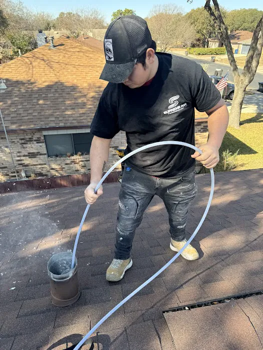 Supreme Air Austin Picture 9