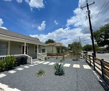 Premier Solutions LLC