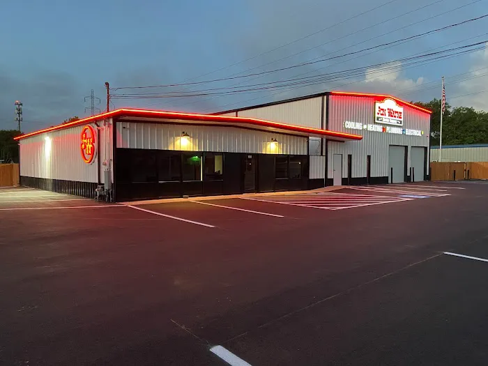 Jon Wayne Service Company Picture 6