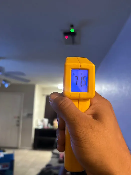 Lambarri’s A/C Picture 1