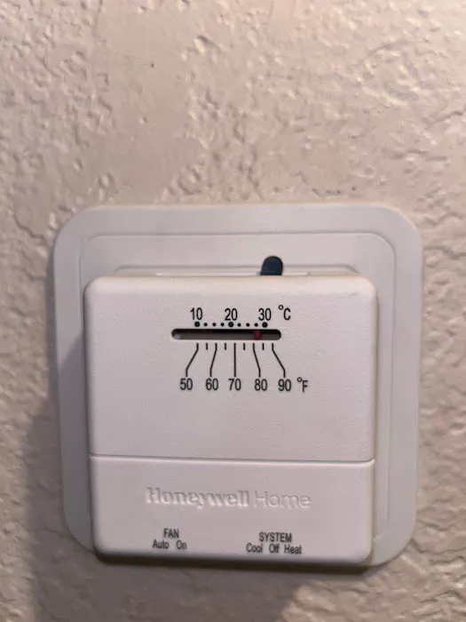 Lambarri’s A/C Picture 5