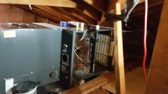 McCool's Air Conditioning & Heating Picture 3