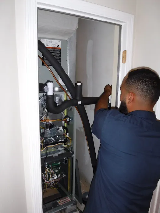 Express HVAC Service Picture 6