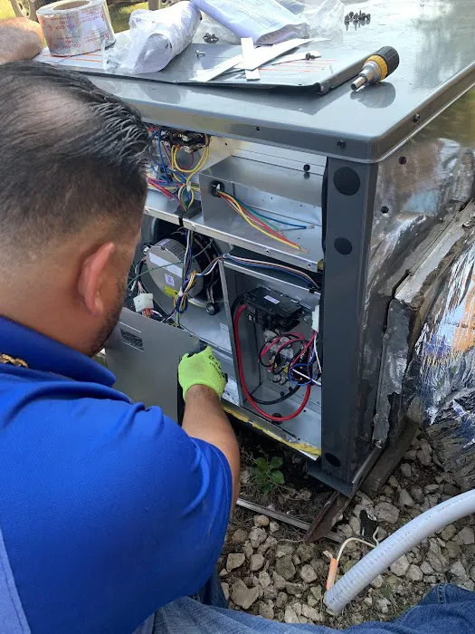 Professional AC & Heating Picture 1