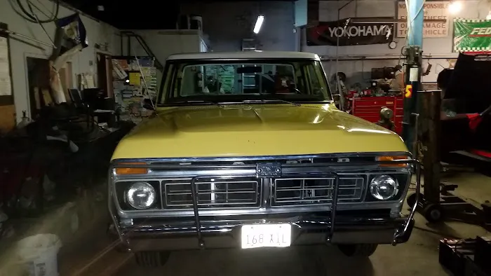 West Oak Auto Repair Picture 7