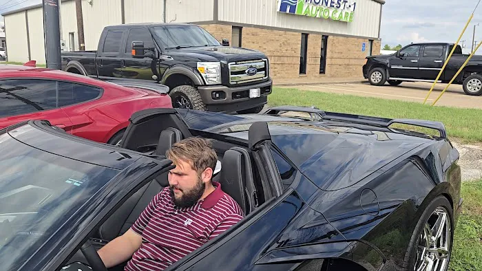 Honest-1 Auto Care Picture 3