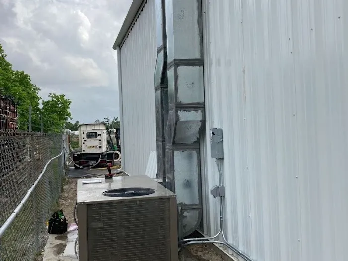 D&E Cooling and Heating, LLC Picture 1