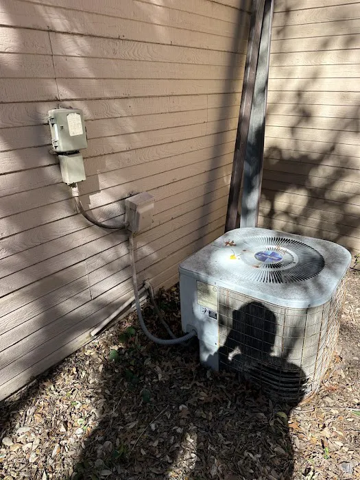 ASolution Finder Air Conditioning Heating & Plumbing Picture 1