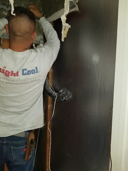 Straight Cool Mechanical Picture 6